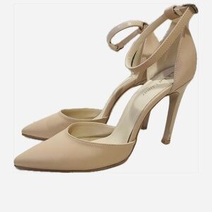 La Limar  ankle strap pumps